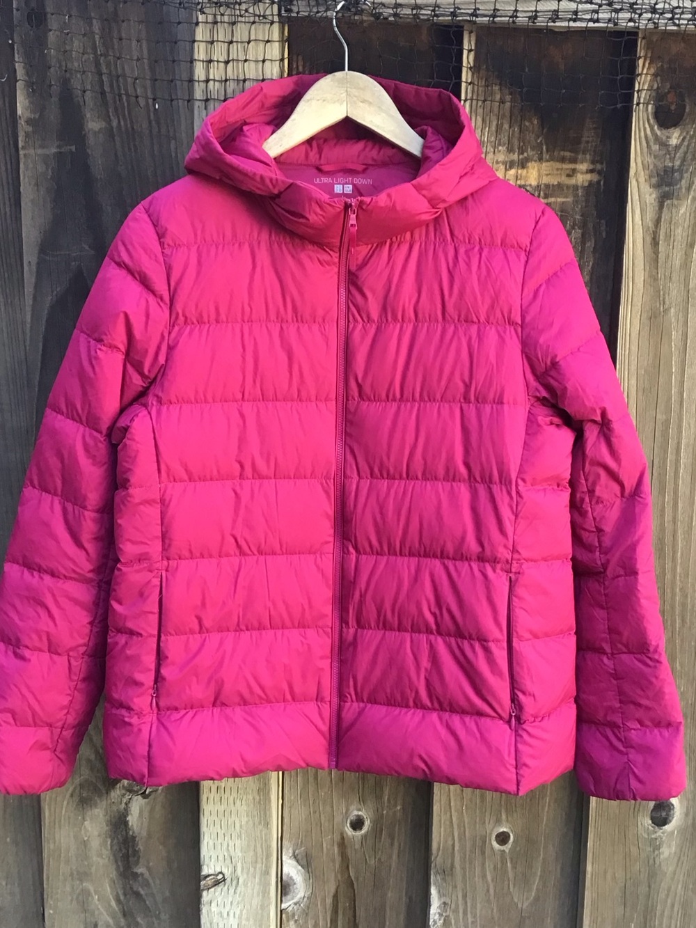 Uniqlo Ultra Light Down Hooded Full Zip Jacket Pink Womens Large Packable Coat